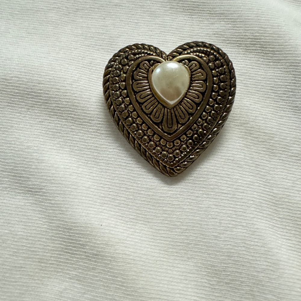 A unique Brooch